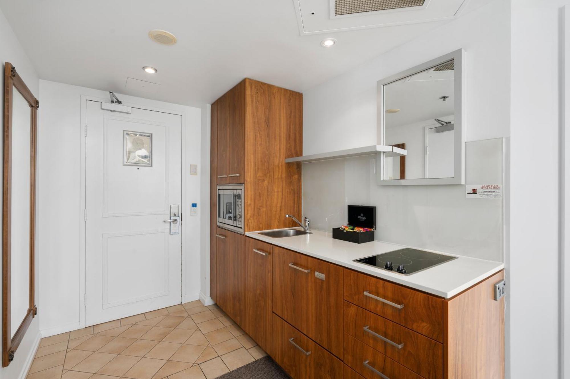 Legends Surfers Paradise Mid Week Madness Deal - Q Stay Gold Coast Eksteriør billede