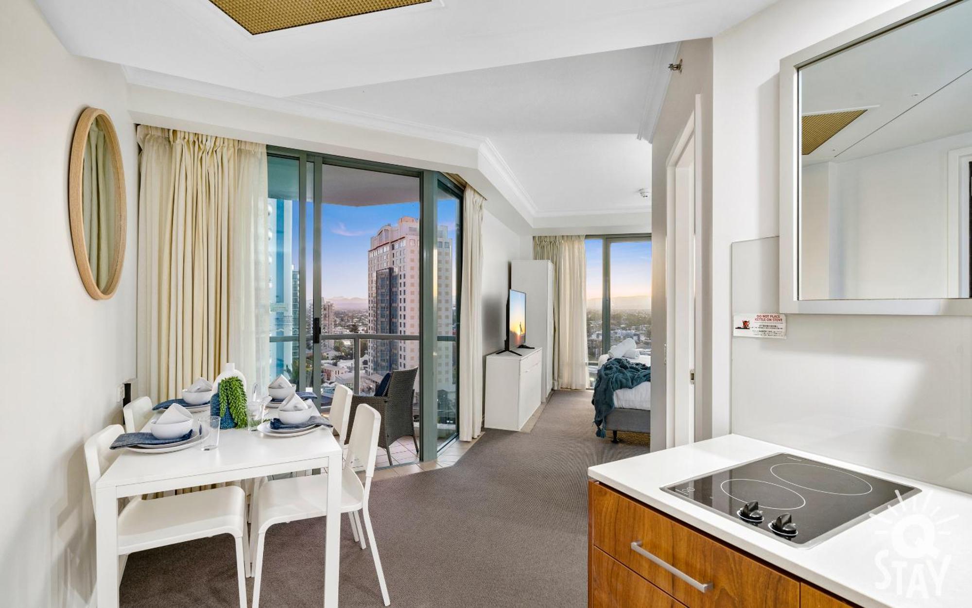 Legends Surfers Paradise Mid Week Madness Deal - Q Stay Gold Coast Eksteriør billede