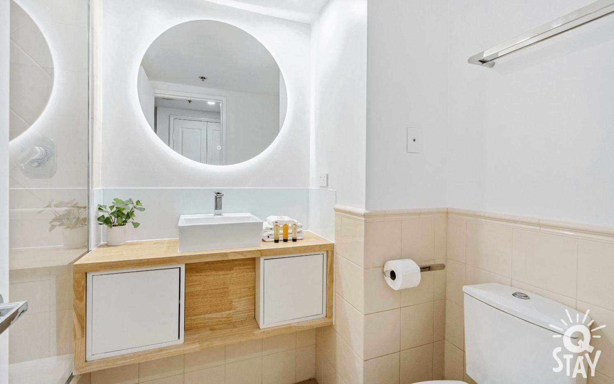 Legends Surfers Paradise Mid Week Madness Deal - Q Stay Gold Coast Eksteriør billede