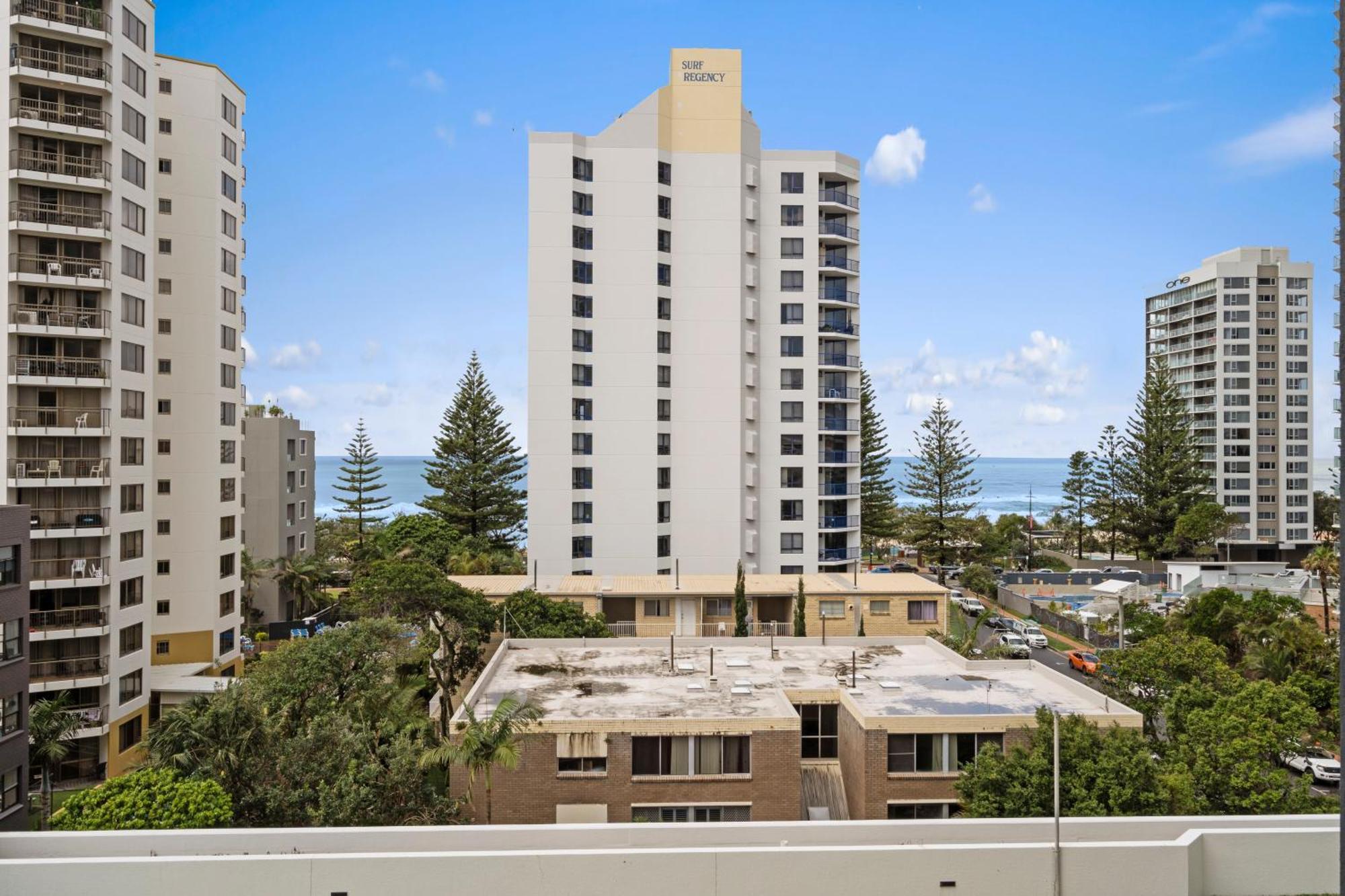 Legends Surfers Paradise Mid Week Madness Deal - Q Stay Gold Coast Eksteriør billede