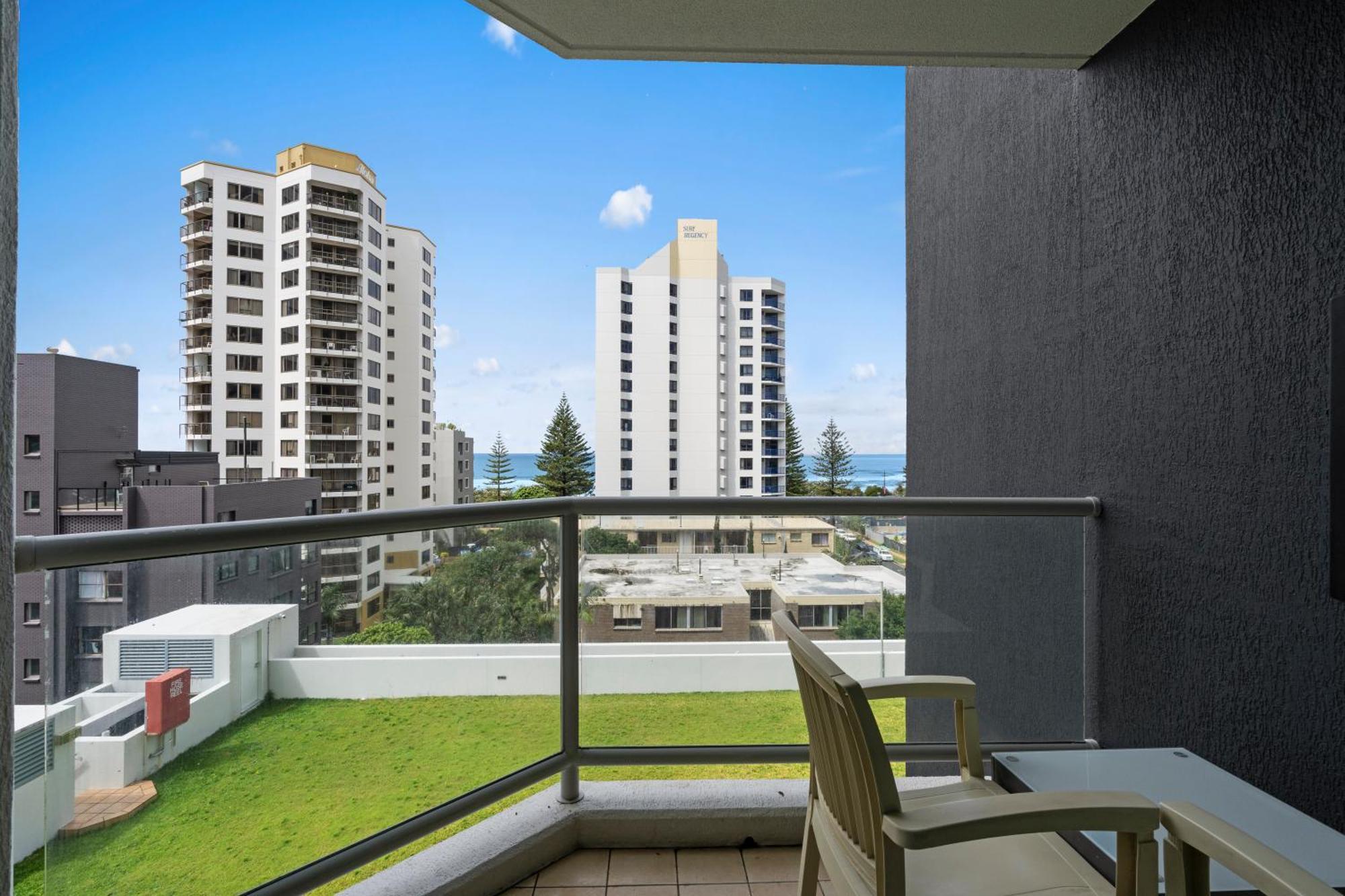 Legends Surfers Paradise Mid Week Madness Deal - Q Stay Gold Coast Eksteriør billede